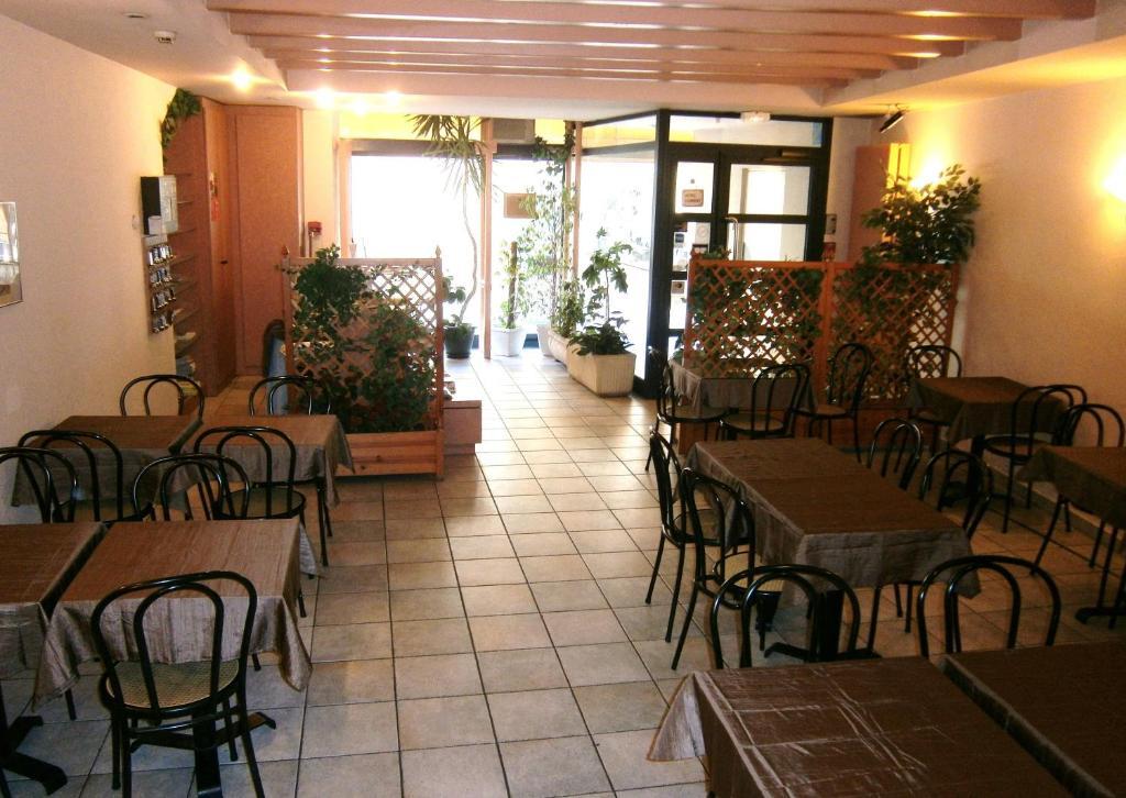 Logis Hotel Saint Jacques Valence  Exterior photo